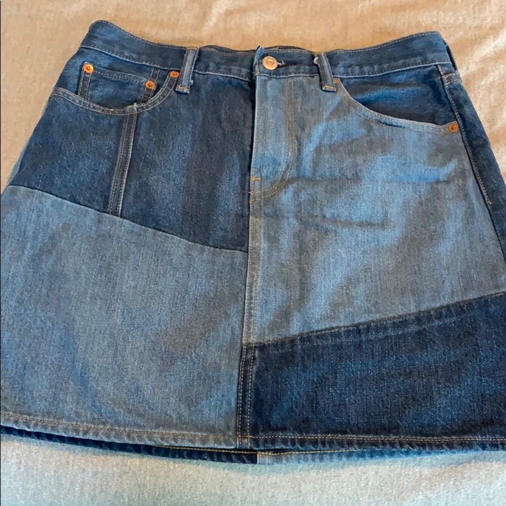 Levi’s denim skirt
